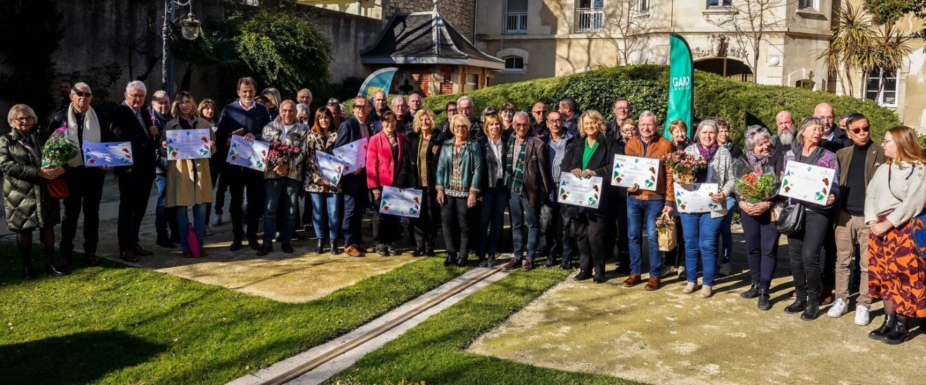 Photo header page rapport d'activité